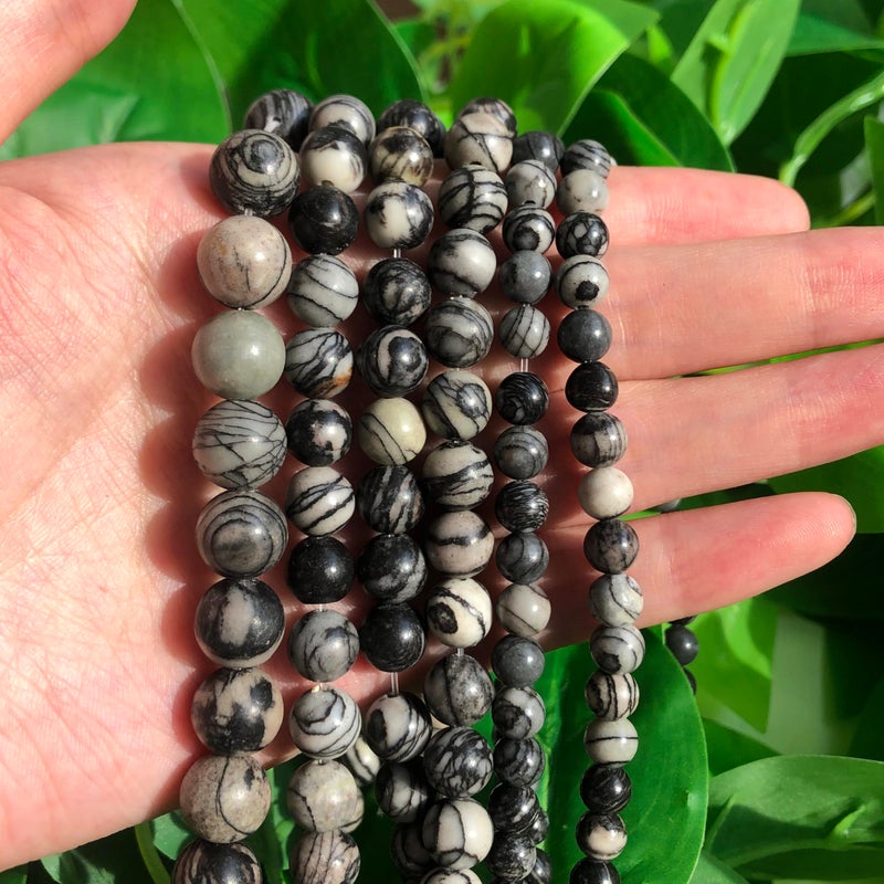 Yochus 45pcs Spider Web Beadsï¼Œ8mm Healing Power Natural Stone Round Loose Beads for Jewelry Making Earring Necklace DIY Crafts - Image 4